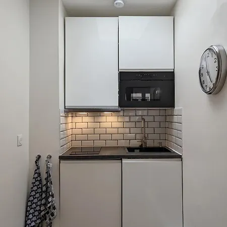 Oasis: One Bedroom Studio For Two Next To The Eiffel Tower דירה
