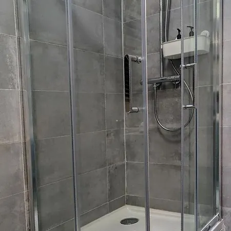 דירה Oasis: One Bedroom Studio For Two Next To The Eiffel Tower