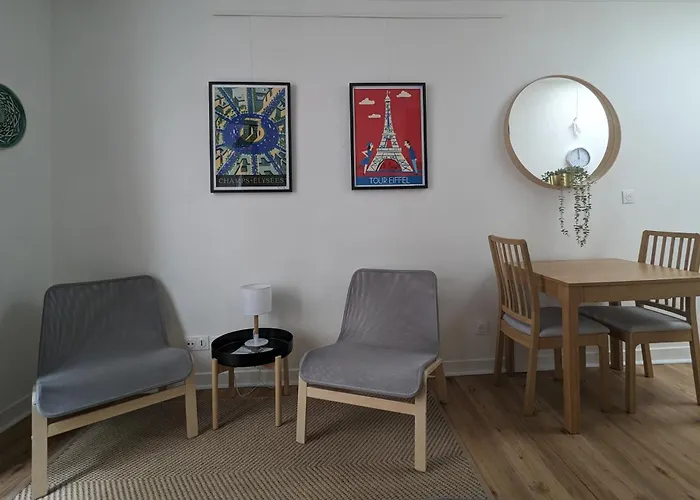Oasis: One Bedroom Studio For Two Next To The Eiffel Tower Apartamento París