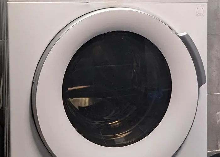 Oasis: One Bedroom Studio For Two Next To The Eiffel Tower פריז